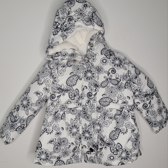 OK! Baby Apparel Other - Ok! Baby Apparel White/Gray Butterfly & Floral Jacket Size 18M